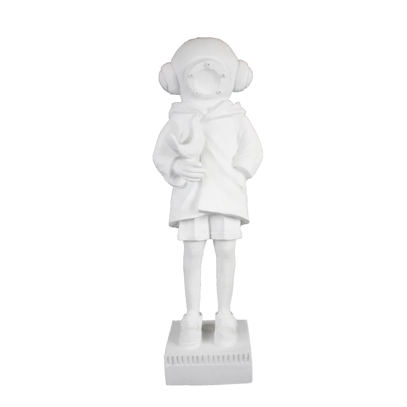 HYK688 Kuş Tutan Astronot Ham Polyester Obje