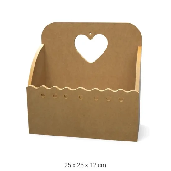 İB06 Kalpli Delikli Kapıcı Kutu Ahşap Boyanabilir Obje