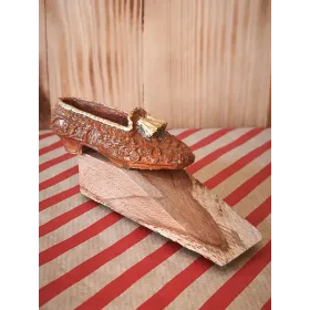 Atölye Tasarımı Vintage Ayakkabı Figürlü Ahşap Kapı Stoperi - 14 cm